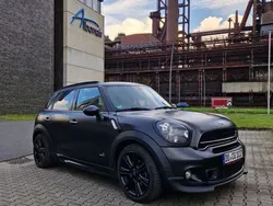 Schwarz Gebraucht 2014 Mini Cooper SD Countryman SUV | 11.900 € (Teuer)
