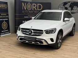 Weiss Gebraucht 2021 Mercedes GLC220 | 34.399 € (Guter Preis)
