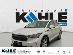 Weiß Gebraucht 2021 Skoda Enyaq iV Loft SUV | 29.738 € (Teuer)