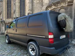 Schwarz Gebraucht 2007 Toyota HiAce Van / Kleinbus | 15.900 €