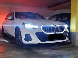 Weiß Gebraucht 2024 BMW 520 Limousine | 52.699 € (Fairer Preis)