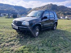 Schwarz Gebraucht 2000 Suzuki Grand Vitara SUV | 3.900 €