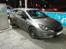 Grau Gebraucht 2017 Opel Astra Kombi | 4.499 € (Superpreis)