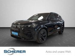 Deep black perleffekt (metallic) Gebraucht 2025 VW Tiguan R-line SUV | 41.900 € (Fairer Preis)