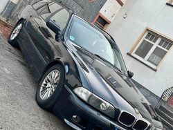 Schwarz Gebraucht 2000 BMW 523 Kombi | 1.400 € (Guter Preis)