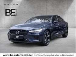 Blau Gebraucht 2024 Volvo S60 Ultimate Limousine | 37.950 € (Guter Preis)