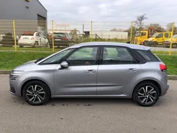 Grau Gebraucht 2019 Citroën C4 SpaceTourer Start Van / Kleinbus | 12.500 € (Etwas zu teuer)
