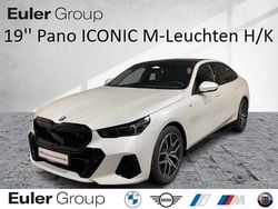 Weiss Gebraucht 2025 BMW 520 Performance Limousine | 48.233 € (Superpreis)