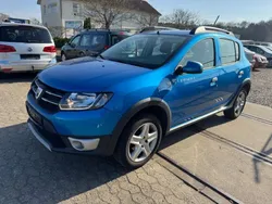 Blau Gebraucht 2016 Dacia Sandero Prestige Kleinwagen | 5.999 € (Fairer Preis)