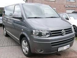 Grau Gebraucht 2009 VW T5 Highline Van | 20.990 € (Teuer)
