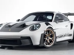 Weiß Gebraucht 2023 Porsche 911 GT3 RS Coupé | 339.000 € (Etwas zu teuer)