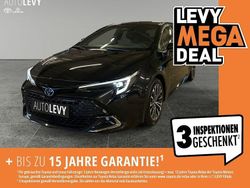 Black mica / ink Gebraucht 2023 Toyota Corolla Team Limousine | 23.970 € (Guter Preis)
