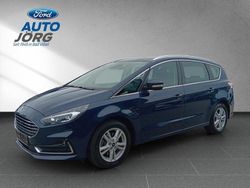 Blau Gebraucht 2022 Ford S-MAX Titanium Van / Kleinbus | 29.249 € (Guter Preis)