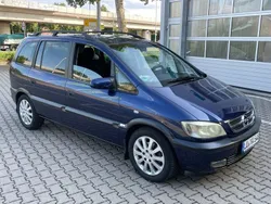 Blau Gebraucht 2000 Opel Zafira Van / Kleinbus | 2.850 €