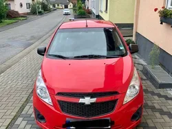 Rot Gebraucht 2012 Chevrolet Spark LS Kleinwagen | 2.590 € (Fairer Preis)
