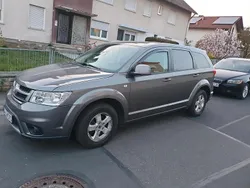 Grau Gebraucht 2011 Fiat Freemont SUV | 7.900 € (Fairer Preis)