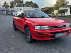 Rot Gebraucht 1994 Subaru Impreza Kombi | 1.950 €