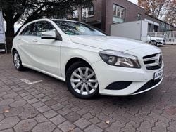 Weiß Gebraucht 2013 Mercedes A180 Style Limousine | 10.990 € (Guter Preis)