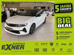 Arktis weiss / dach in schwarz Gebraucht 2024 Opel Astra Ultimate Kombi | 25.990 € (Fairer Preis)