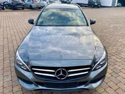 Grau Gebraucht 2018 Mercedes C350e Kombi | 24.790 € (Teuer)