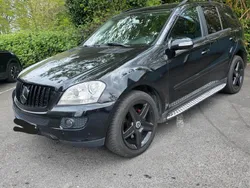 Schwarz Gebraucht 2005 Mercedes ML320 AMG SUV | 6.599 € (Guter Preis)