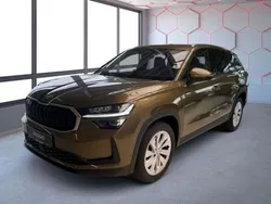 Gold Neu 2025 Skoda Kodiaq Selection SUV | 62.533 €