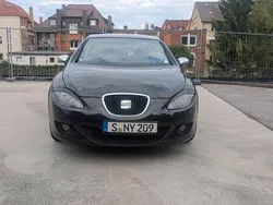 Schwarz Gebraucht 2006 Seat Leon Reference Limousine | 2.500 € (Guter Preis)