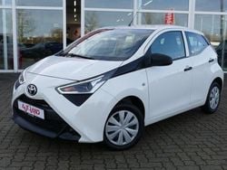 Weiß Gebraucht 2018 Toyota Aygo Kleinwagen | 8.990 € (Fairer Preis)