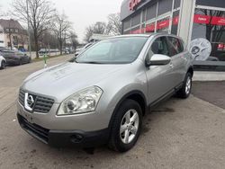 Silber Gebraucht 2008 Nissan Qashqai Visia SUV | 3.900 € (Teuer)