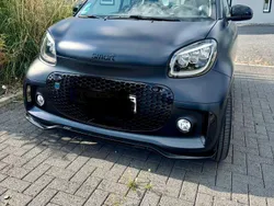 Schwarz Gebraucht 2022 Smart ForTwo Electric Drive Brabus Coupé | 14.500 € (Fairer Preis)