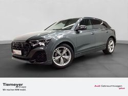 Grau Gebraucht 2023 Audi Q8 S-Line SUV | 79.440 € (Teuer)