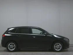 Mercedes B200
