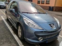 Grau Gebraucht 2007 Peugeot 207 Kleinwagen | 1.250 € (Guter Preis)