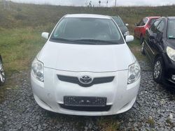 Weiß Gebraucht 2007 Toyota Auris Sol Limousine | 2.200 € (Superpreis)