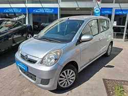 Silber Gebraucht 2008 Daihatsu Cuore Kleinwagen | 3.300 € (Etwas zu teuer)