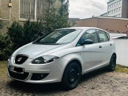 Grau Gebraucht 2008 Seat Altea Kombi | 2.400 € (Guter Preis)