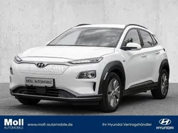 Chalk white / met Gebraucht 2021 Hyundai Kona Advantage SUV | 18.975 € (Guter Preis)