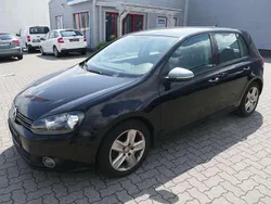 Schwarz Gebraucht 2009 VW Golf VI Comfortline Limousine | 2.490 € (Superpreis)