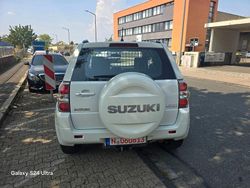 Weiß Gebraucht 2009 Suzuki Grand Vitara Club SUV | 5.500 € (Superpreis)