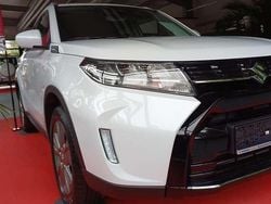 Cool white pearl met. Gebraucht 2025 Suzuki Vitara Comfort SUV | 25.990 € (Fairer Preis)