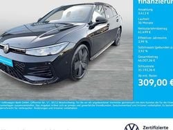 Schwarz Gebraucht 2025 VW Passat R-line Kombi | 44.526 € (Superpreis)