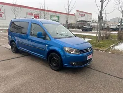 Blau Gebraucht 2014 VW Caddy Maxi Cup Van / Kleinbus | 9.999 € (Guter Preis)