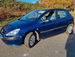Blau Gebraucht 2003 Peugeot 307 Limousine | 1.500 € (Fairer Preis)