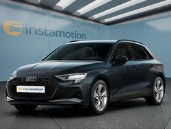 Grau Gebraucht 2024 Audi A3 Sportback Kleinwagen | 34.349 € (Teuer)