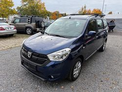 Blau Gebraucht 2018 Dacia Lodgy Essentiel Van / Kleinbus | 8.499 € (Superpreis)