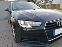Blau Gebraucht 2018 Audi A4 Design Limousine | 24.900 € (Teuer)