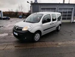 Silber Gebraucht 2015 Renault Kangoo Van / Kleinbus | 12.970 €