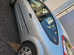 Silber Gebraucht 2006 Ford Focus Limousine | 1.500 € (Superpreis)