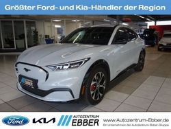 Weiss Gebraucht 2023 Ford Mustang Mach-E S SUV | 37.479 € (Fairer Preis)