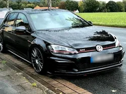 Schwarz Gebraucht 2016 VW Golf VII GTI Clubsport Kleinwagen | 19.000 € (Fairer Preis)